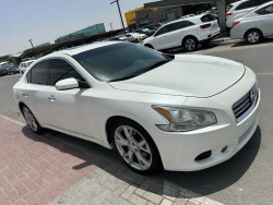 Nissan Maxima