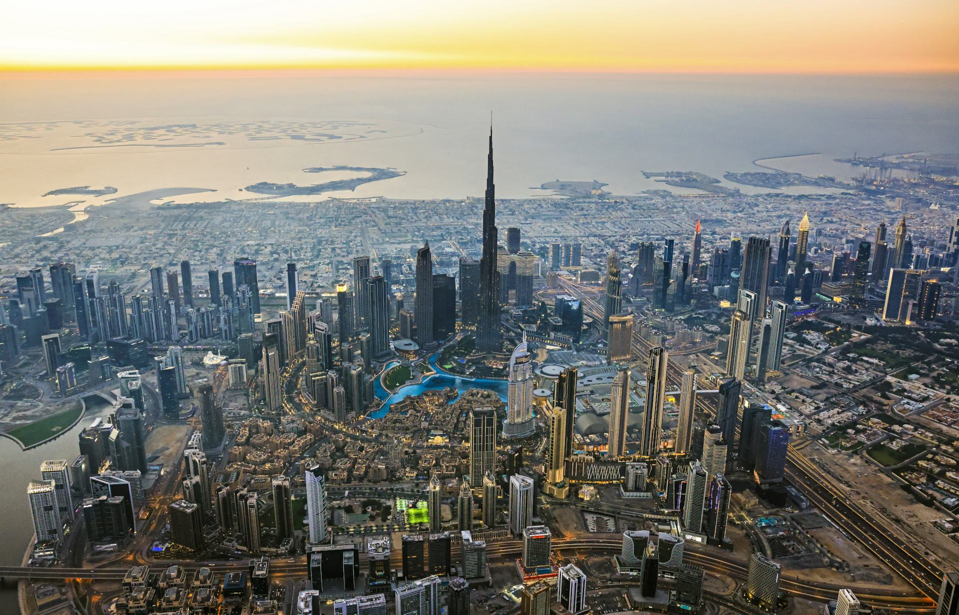 How to Rent a Car in Dubai as a Tourist