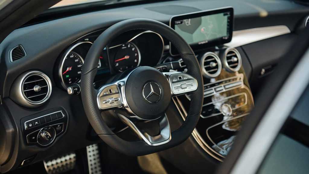 RENT MERCEDES BENZ AMG GT 63S 2019-pic_1