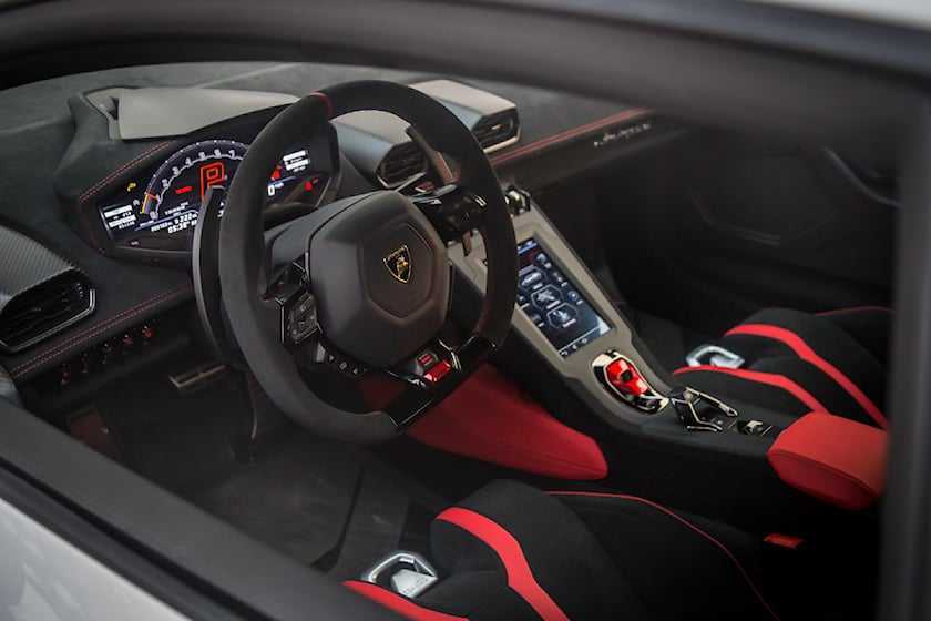 BRAND NEW 2022 LAMBORGHINI HURACAN STO-pic_2