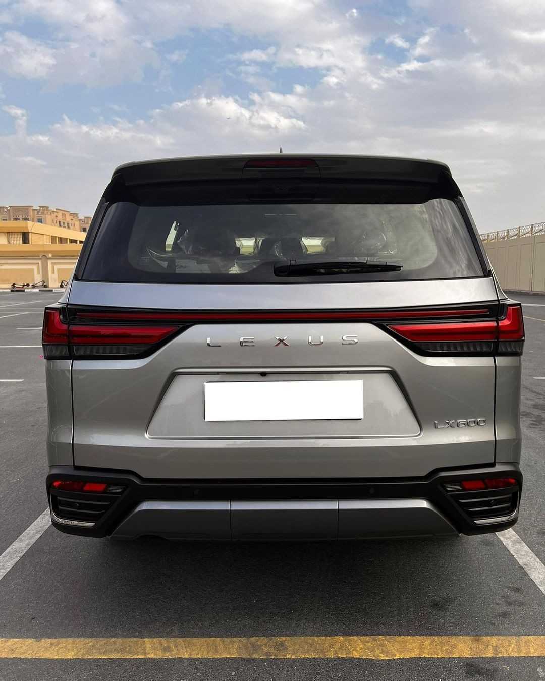 2022 Lexus LX600 VIP - Brand New - GCC (FM-1592)-pic_3