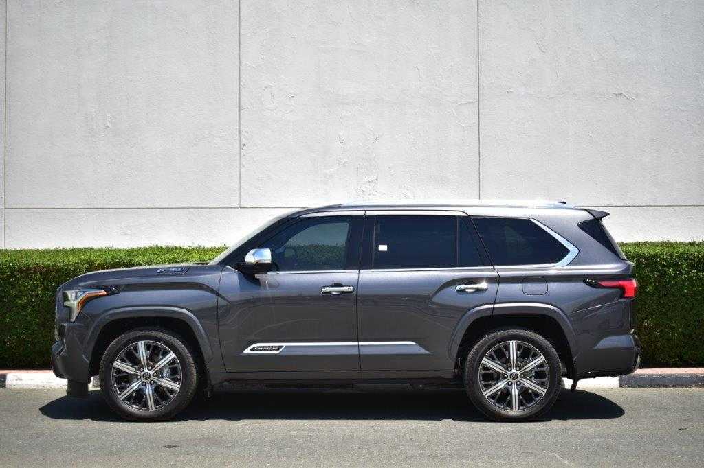 TOYOTA SEQUOIA-pic_4