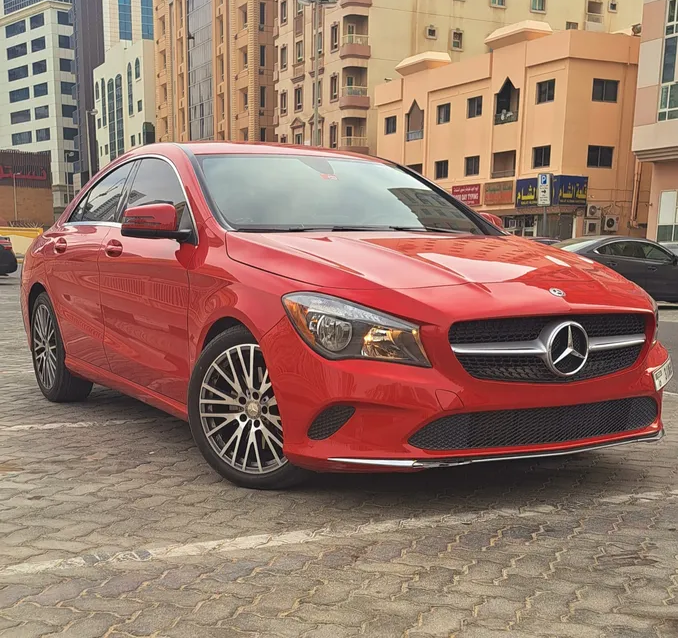 Mercedes Benz CLA 250 in Dubai-pic_3