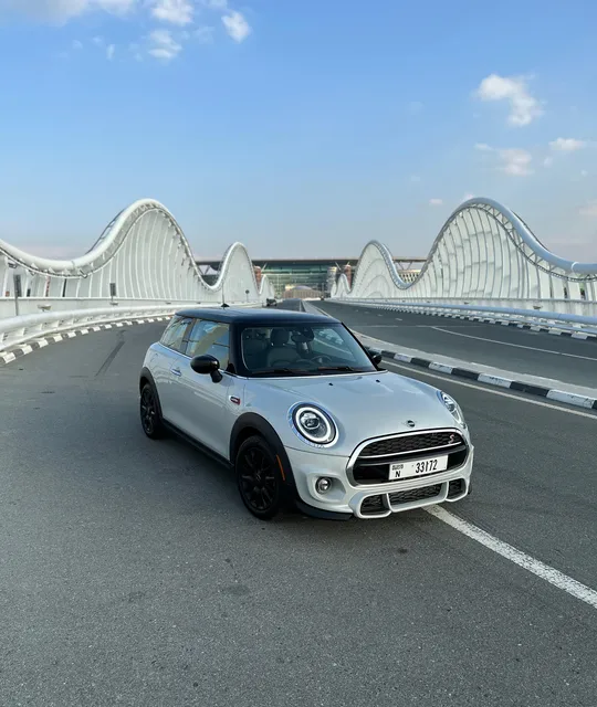 Mini Cooper Silver 2021 Car Rent-pic_4