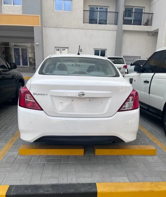 Nissan Sunny-pic_3
