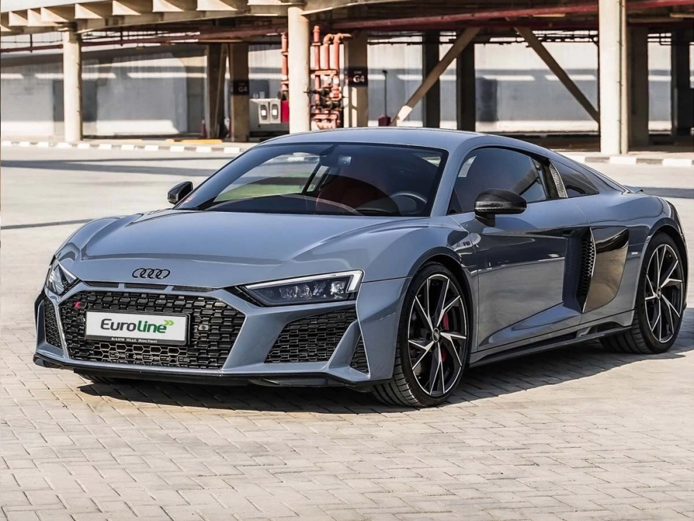 Audi R8 Coupe V10 2022 Rent in Ajman-pic_1