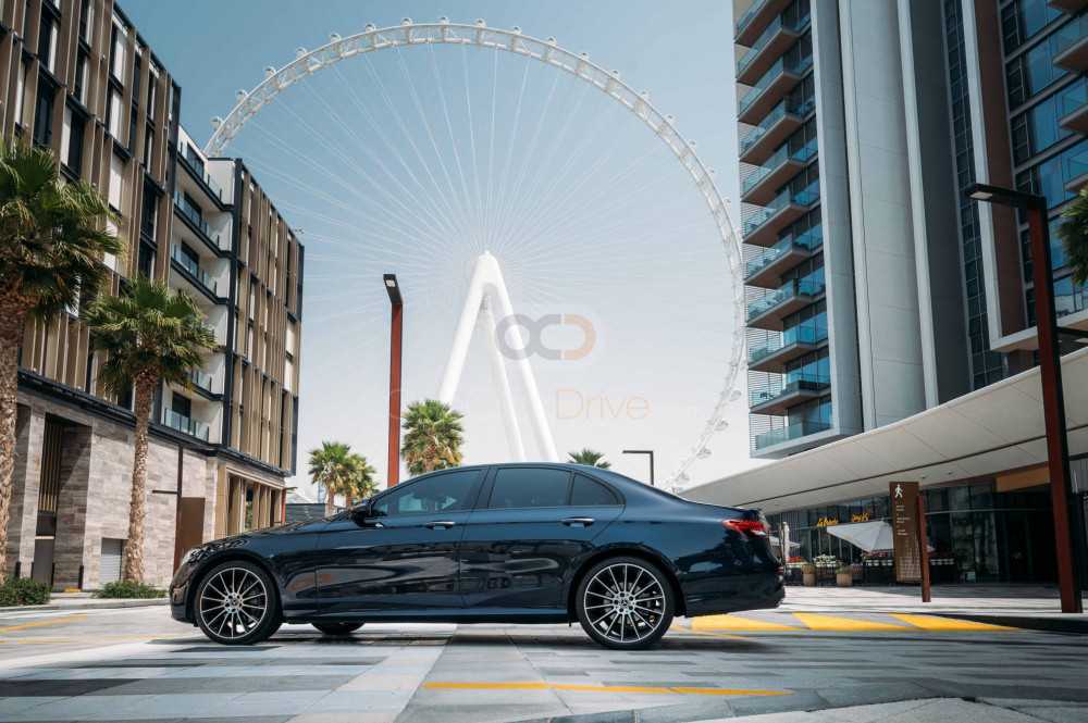 RENT MERCEDES BENZ E300 2022 IN DUBAI-pic_1