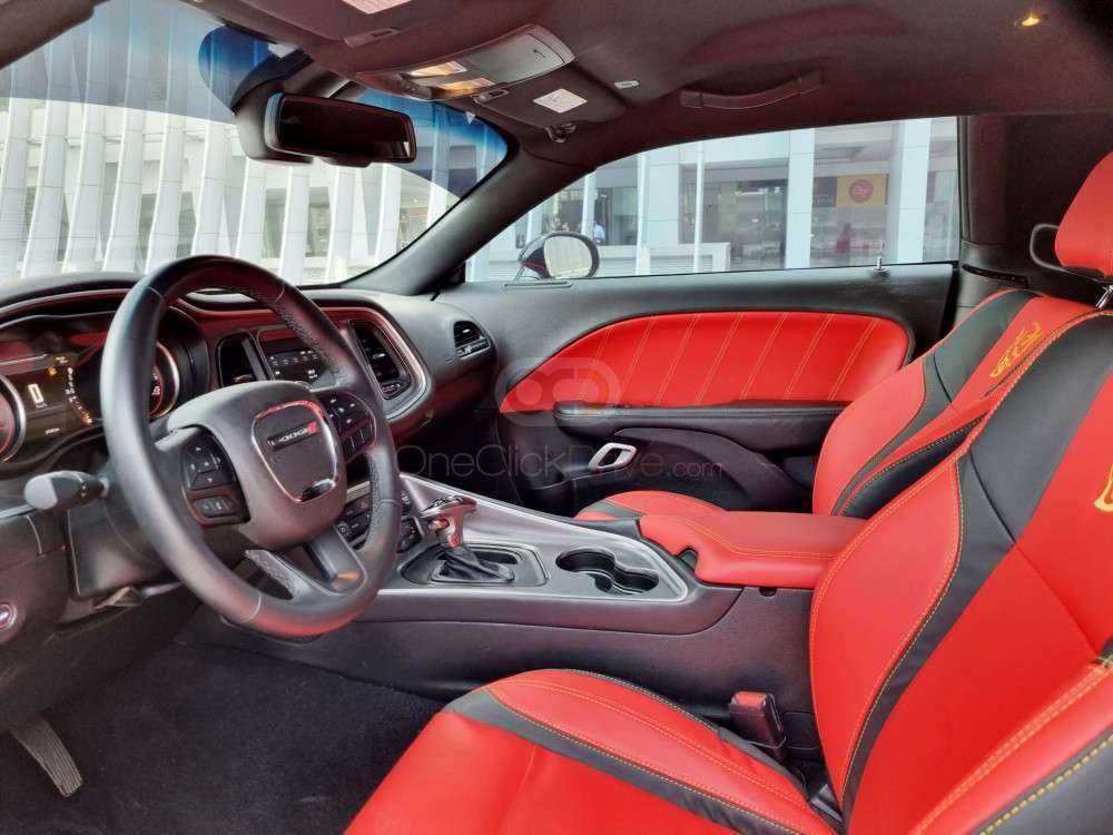 Rent Dodge Challenger V8 RT Demon Widebody - Power & Style-pic_3