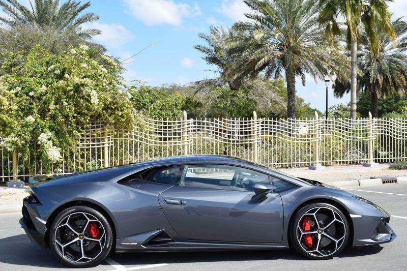 RENT LAMBORGHINI HURACAN EVO 2020 IN DUBAI-pic_2