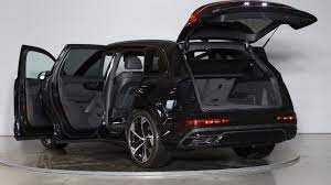 RENT AUDI Q7 2020 IN DUBAI-pic_4