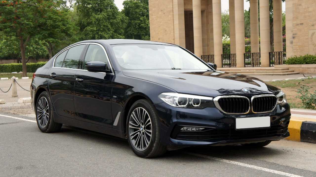 RENT BMW 520I 2019-pic_2