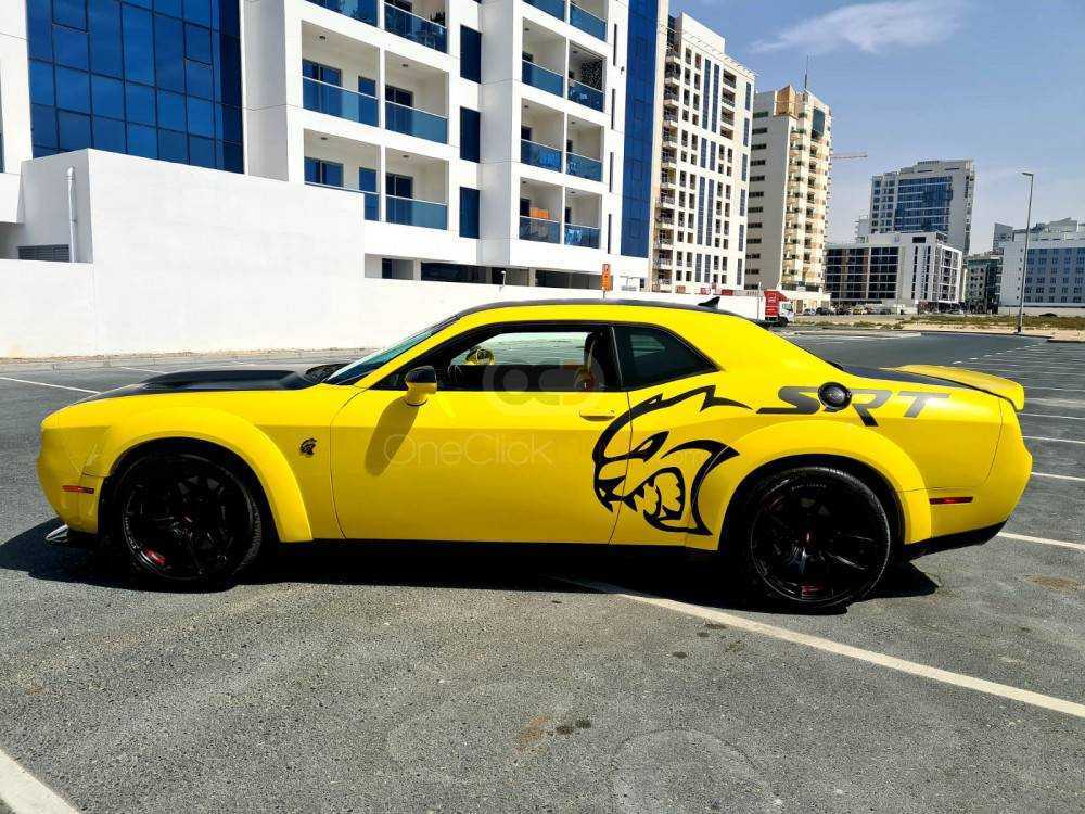 RENT DODGE CHALLENGER SRT V8 2020 IN DUBAI-pic_2