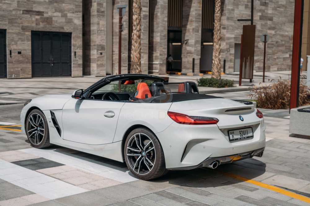 RENT BMW Z4 2020 IN DUBAI-pic_3