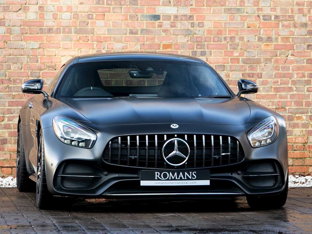 Rent Mercedes-Benz AMG GT 2020-pic_1