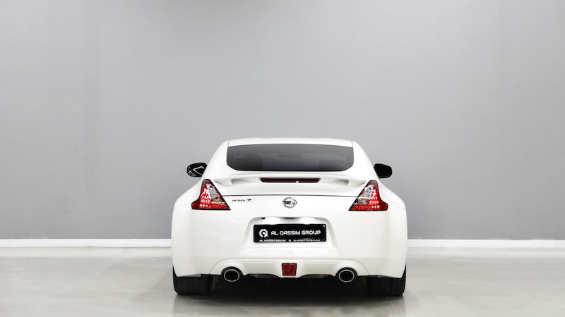 Nissan 370z Standard-pic_3