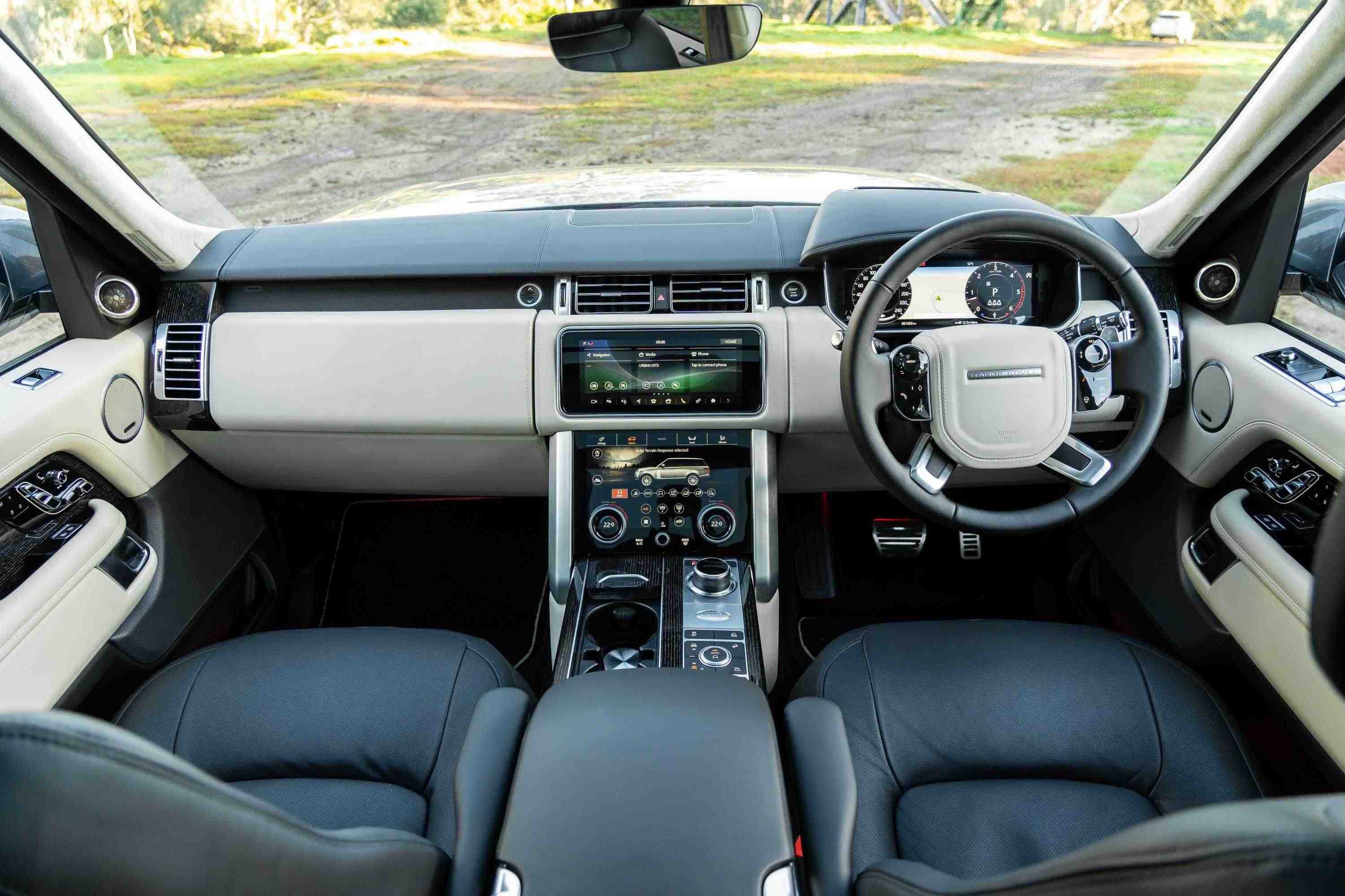 Rent RANGEROVER AUTOBIOGRAPHY-pic_6