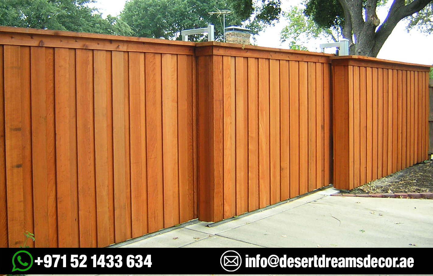Wooden Privacy Fences and Gates in Uae.
